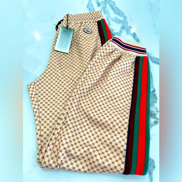 Gucci GG Supreme Joggers - Picture 5 of 9